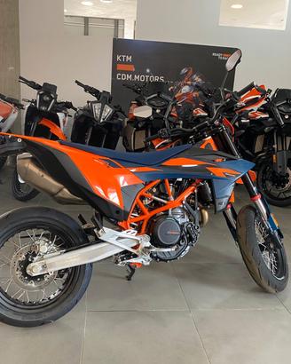 Ktm 690 SMC R - 2026