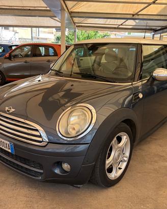 Mini 1.6 16V Cooper