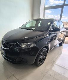 Lancia Ypsilon 1.0 FireFly 5 porte S&S Hybrid Gold