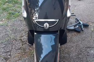 scarabeo 300 s 