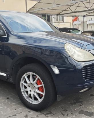 Porsche Cayenne 4.5 cat Turbo