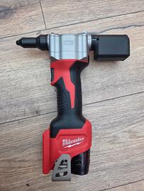 Rivettatrice Milwaukee M12BPRT-201