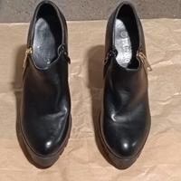 Scarpa donna con tacco n°38