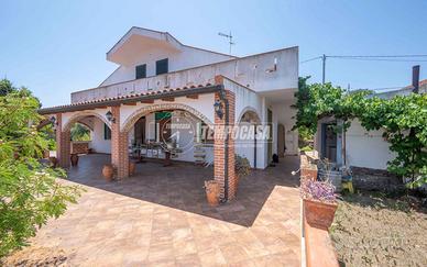 Soluzione indipendente su due livelli a Faro Super