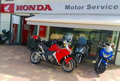 Honda VFR 1200 F - anno 2010 - km 74590 -