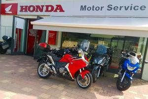 Honda VFR 1200 F - anno 2010 - km 74590 -