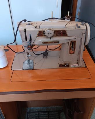 Macchina da Cucire Vintage Singer 401 