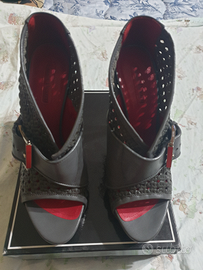 Tronchetto cesare paciotti