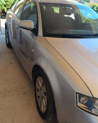 audi A4 station wagon 