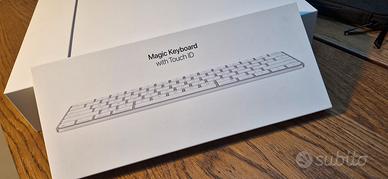 Magic Keyboard Touch ID (USB-C) Inglese Sigillata
