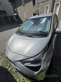 Toyota Aygo 1.0 72CV - 56.000 km cambio automatico