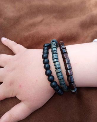 Bracciali etnici elasticizzati fatti a mano