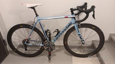 Bici da corsa cannondale supersix  evo