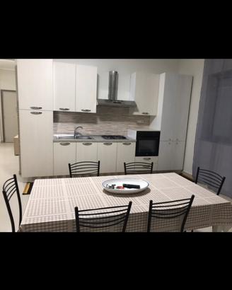 Ampio e luminoso appartamento