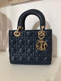 Borsa blu