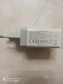 caricabatteria con 4 Porte nuovo
