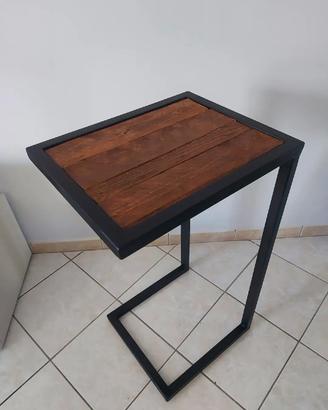tavolo in ferro e legno 