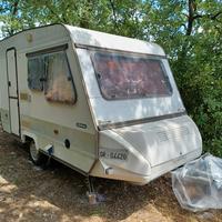 Roulotte Adria modello 350