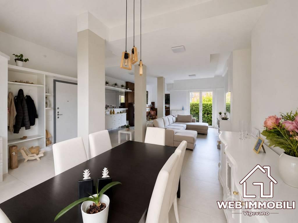 Appartamento di 236 m² con più di 5 locali e box a - Vista 4