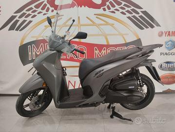 Honda SH 350 sport 2025 Km 4272