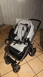 Passeggino PegPerego completo di tutto.