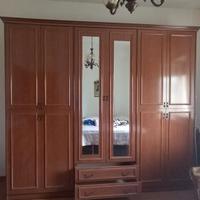 Camera da letto stile antico