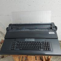 Macchina da scrivere Olivetti elettronica ET116