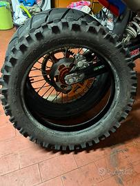 Pirelli scorpion xc mid hard posteriore