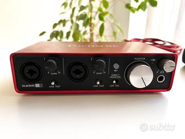 Scheda Audio Focusrite Scarlett 2i2