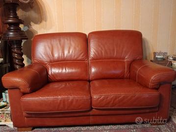 Divano due posti in pelle