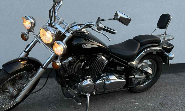 Yamaha XVS 650 Drag Star