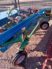 attrezzatura agricola 