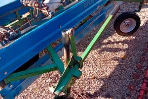 attrezzatura agricola 