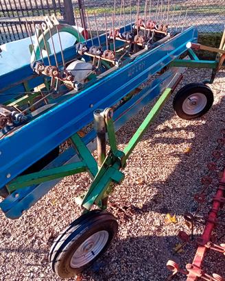 attrezzatura agricola 