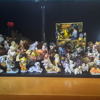 50 statuine cani, uno diverso dall'altro,