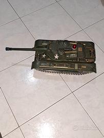 Carro armato armi in latta