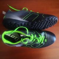 Scarpe calcetto