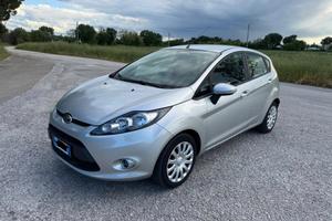 Ford Fiesta 1.2 82 CV 5 porte Titanium