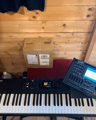 Studiologic SL73 studio MK2 + accessorio e bag