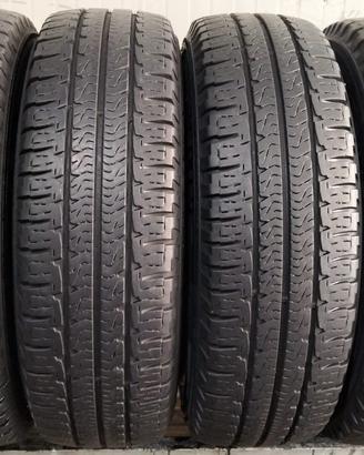 PNEUMATICI 215 70 15 C 109Q MICHELIN AGILIS CAMPIN