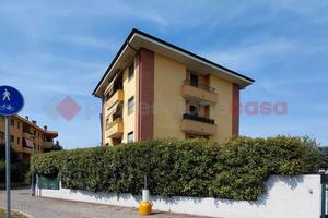 Appartamento Castano Primo [Cod. rif 3326970VRG]