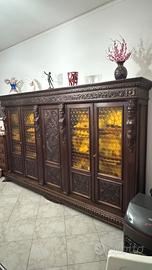 libreria e scrivania