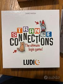 Gioco strange connection