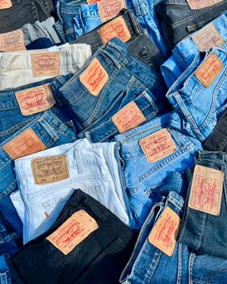 Levis stock jeans box al kg per rivendita