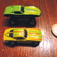 Coppia modelli Hotwheels piccoli