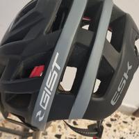 Casco Gist MTB con visiera