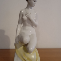 Statuina in ceramica