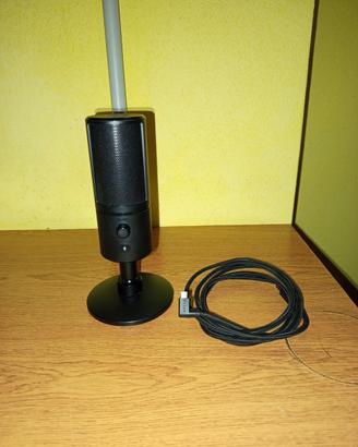 Microfono Razer Seiren X