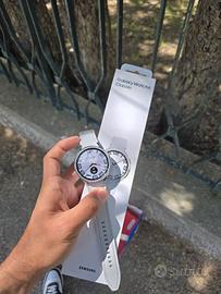 SAMSUNG Watch 6 Classic  47 mm LTE + accessori 