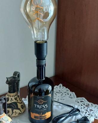 Lampada TRESS Amaro dell’Adda